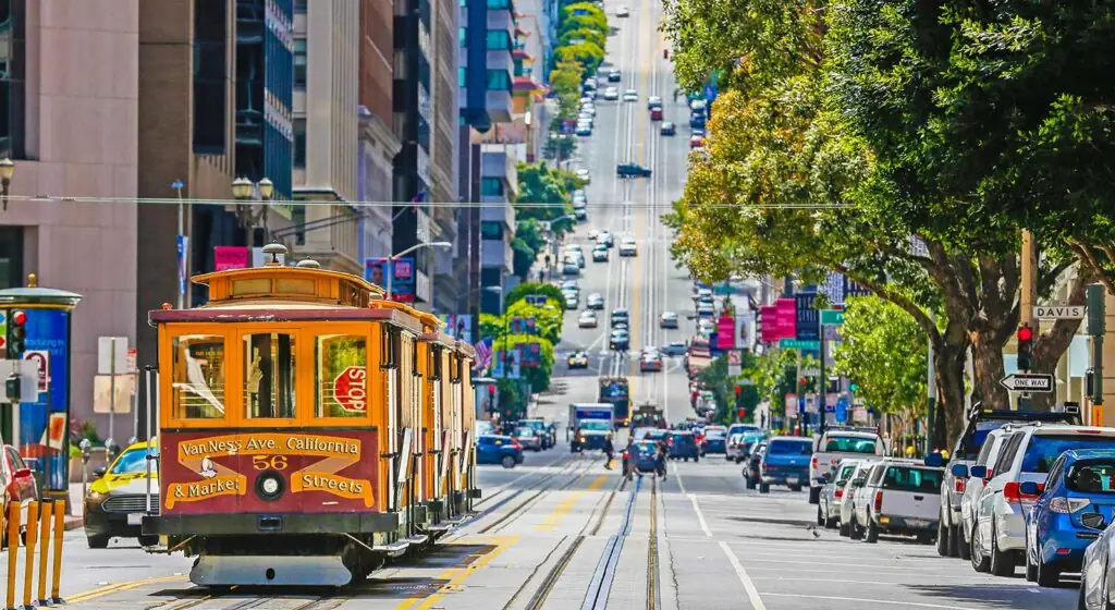 Streetcar on California street