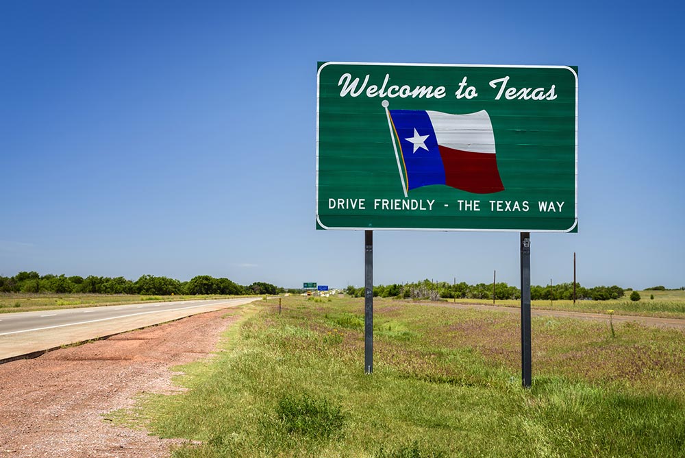 Welcome to TX roadway sign
